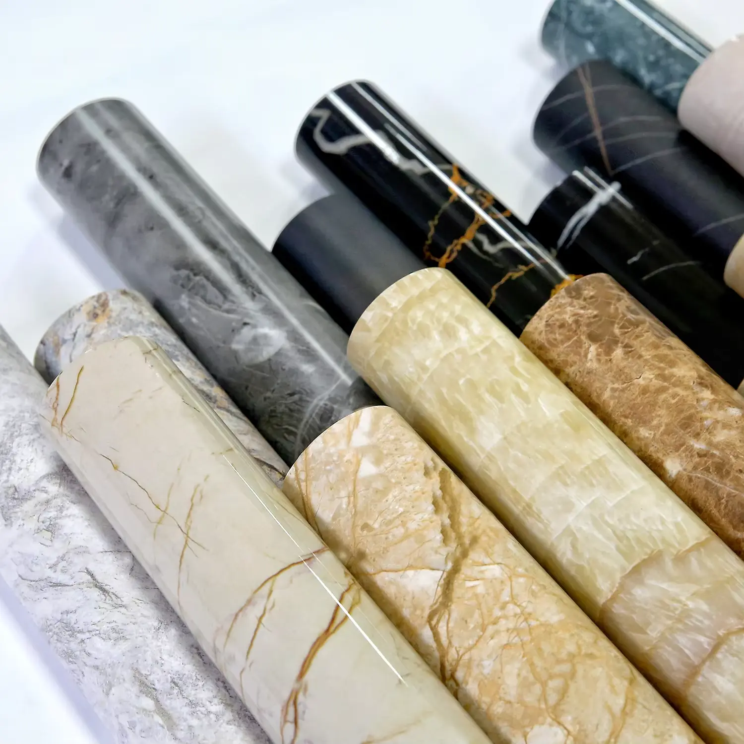 Impermeable laminate decorativu strettu u fogliu di membrana di membrana